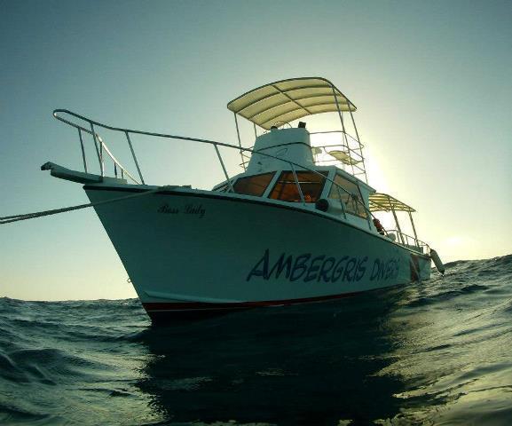 Ambergris Divers Resort San Pedro  Eksteriør bilde